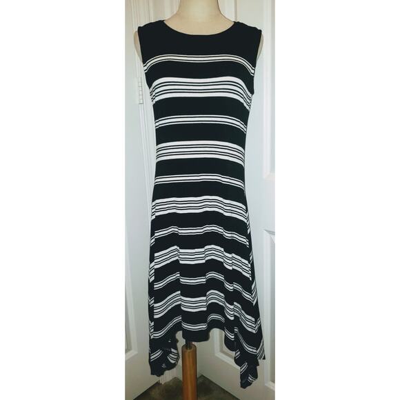 Vince Camuto Viscose Slip Medium Stripe Dress Kenya White & Black - Picture 1 of 4